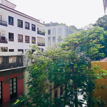 Macaronesia Apartment